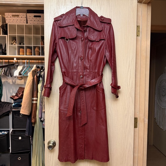 B&R Jackets & Blazers - Vintage Red Leather Trench Coat